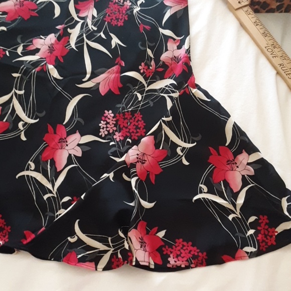 AXCESS LIZ CLAIBORNE CO. floral print skirt - Picture 4 of 8